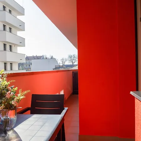 Sixties Elite Free Private Parking Apartment Debrecen Exterior photo