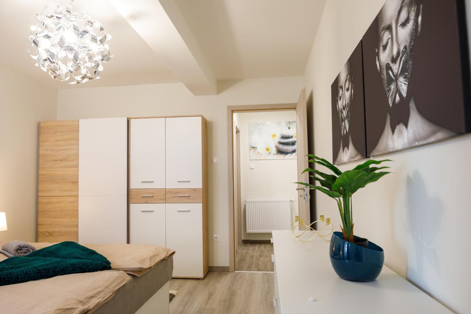 Sixties Elite Free Private Parking Apartment